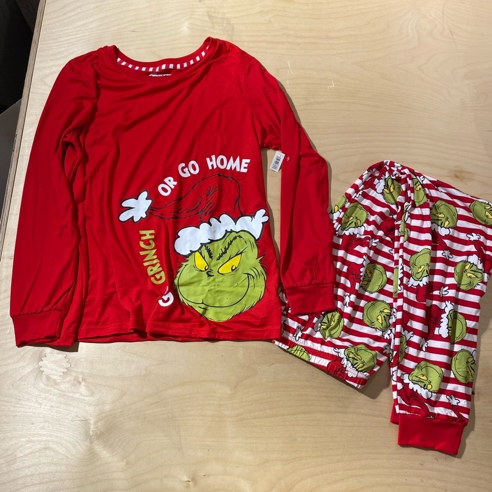 Grinch Pajamas Set - Red and Green Medium (8-10) (NH)